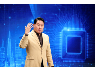 최태원 회장, AI 시대 청년들에게 '사회 문제 해결' 도전 제안